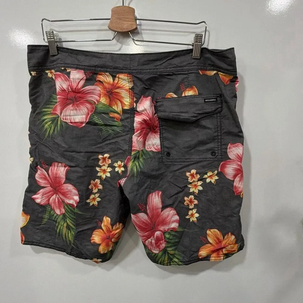 Billabong floral board flat